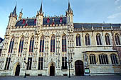 Piazza dei Burg - Brugge. Lo Stadhuis (municipio) 